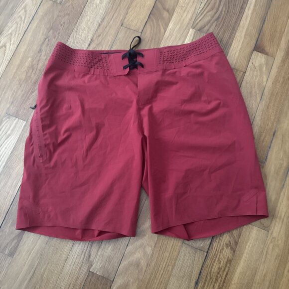 Lululemon Current State Short 9" Men's Game Day Red Surf Swim Board Trunk 32 - Picture 2 of 4